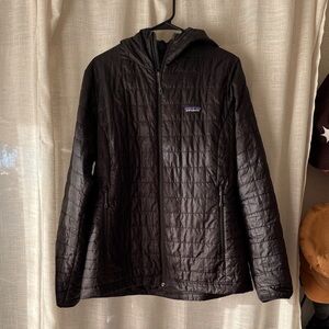 Women’s Patagonia Black Hooded Quilted Jacket